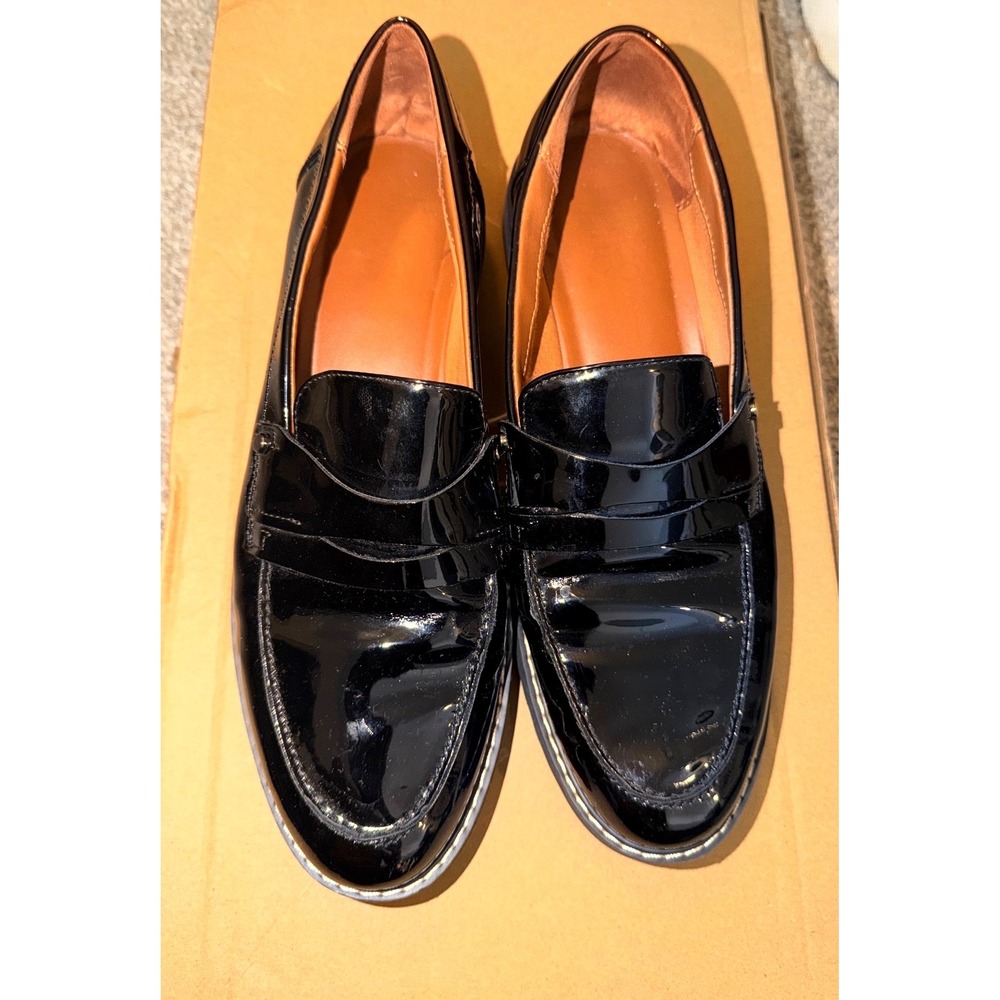 Cassandra Penny Loafers Womens 8M Black Patent Leather Slip On Preppy Lug Sole